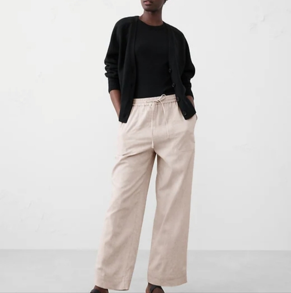 Banana Republic Pants - NWOT Linen Blend Banana Republic High Rise Relaxed Fit Pant XS